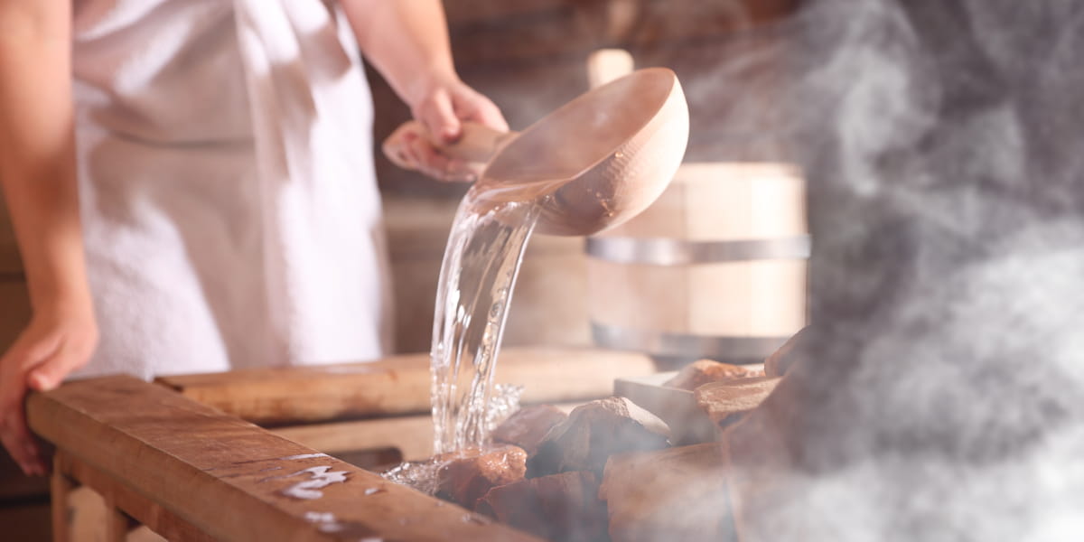 10 Best Wild Saunas in Cornwall | Saunas by the Sea and in the Countryside